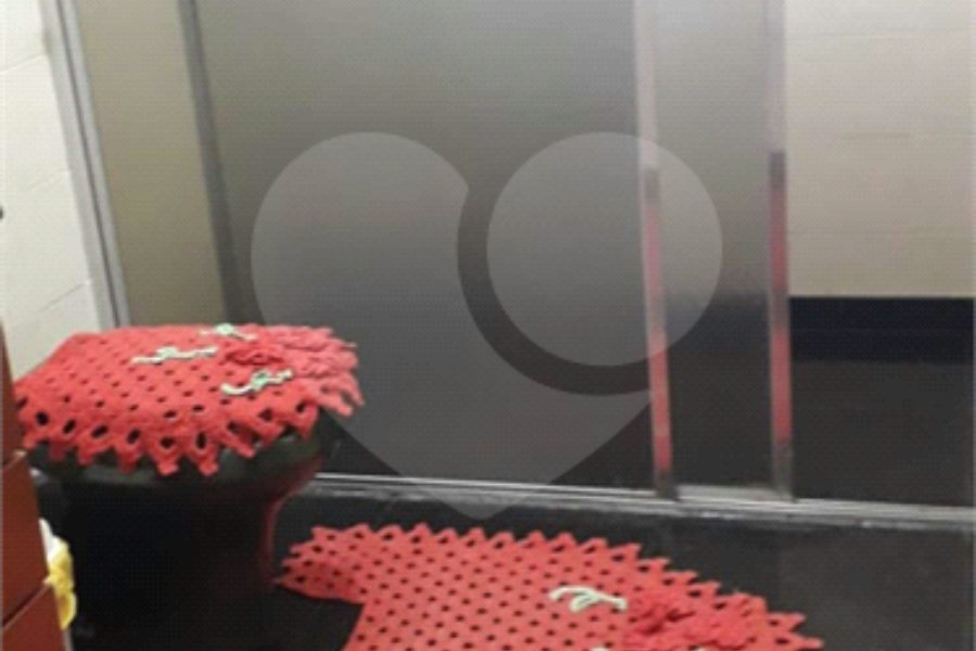 Casa à venda com 4 quartos, sendo 2 suítes, no condomínio Gleba II, Mairiporã - SP