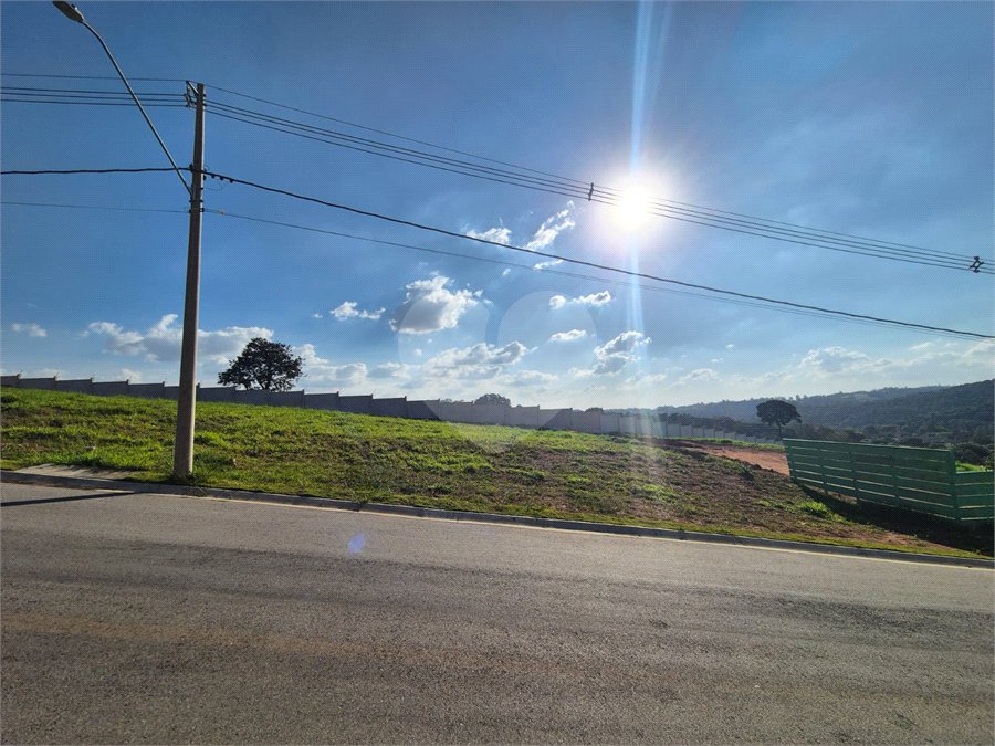 Terreno à venda no condomínio Villagio Caxambu, Jundiaí - SP
