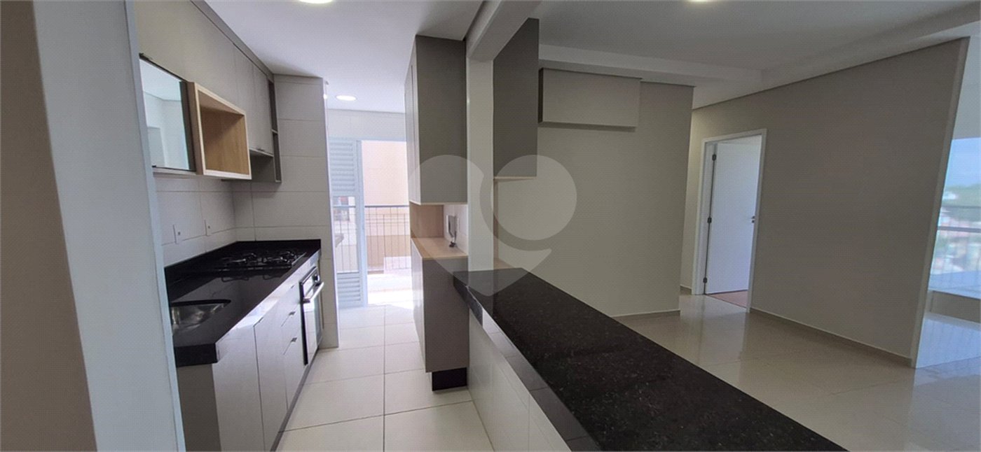 Apartamento à venda com 3 quartos, sendo 1 suíte, em Parque Campolim, Sorocaba, SP
