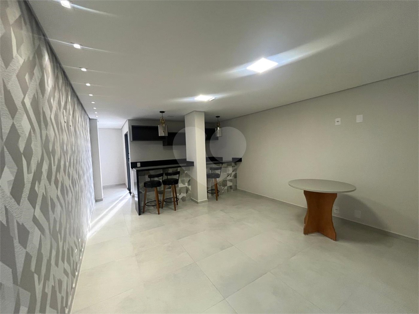Apartamento à venda com 2 suítes no Centro, Itapetininga, SP
