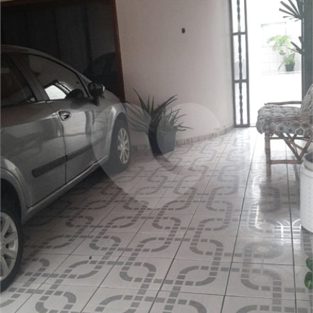 Sobrado à venda com 3 suítes em Itaim Paulista, São Paulo, SP