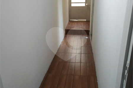 Casa térrea para venda ou locação no bairro Vila Costa do Sol.