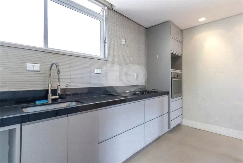 Apartamento à venda 97 m², 2 dormitórios, 1 vaga no Jardim Paulista - São Paulo/SP.