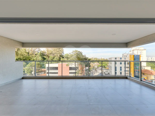 Apartamento à venda com 3 suítes em Jardim Marajoara, São Paulo, SP