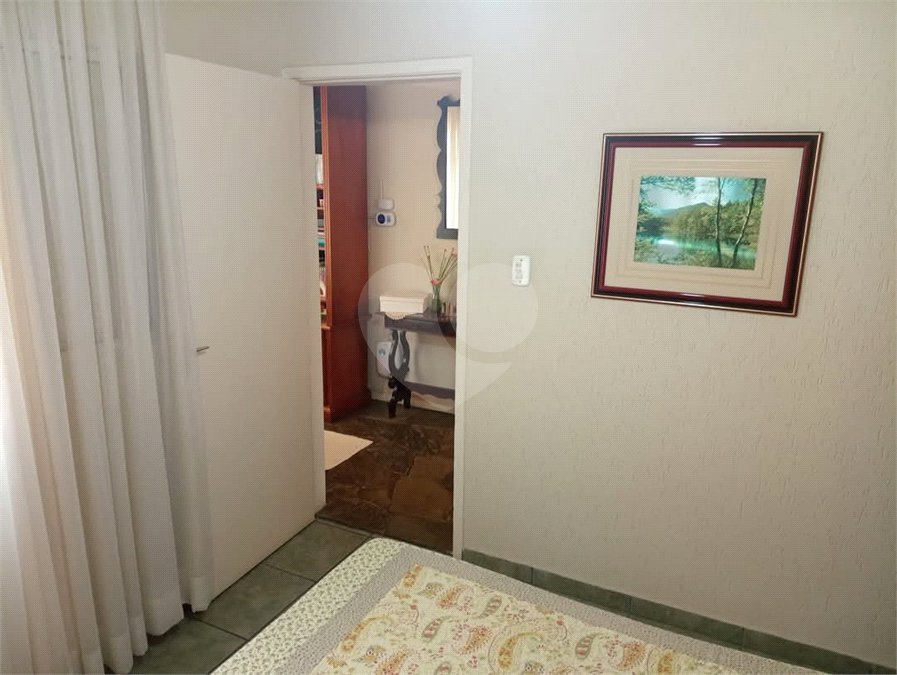 Casa à venda com 3 quartos, sendo 2 suítes, em Vila Flávio, Mogi das Cruzes, SP