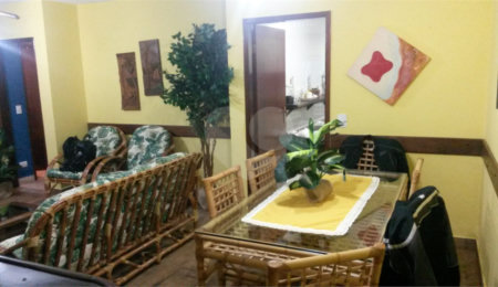 Apartamento à venda com 3 quartos, sendo 1 suíte,  em Jardim Enseada, Guarujá, SP