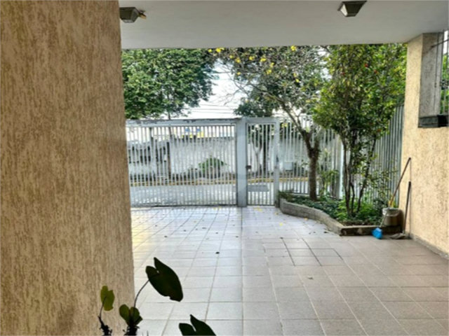 Casa à venda com 3 quartos, sendo 1 suíte,  em Santana, São Paulo, SP