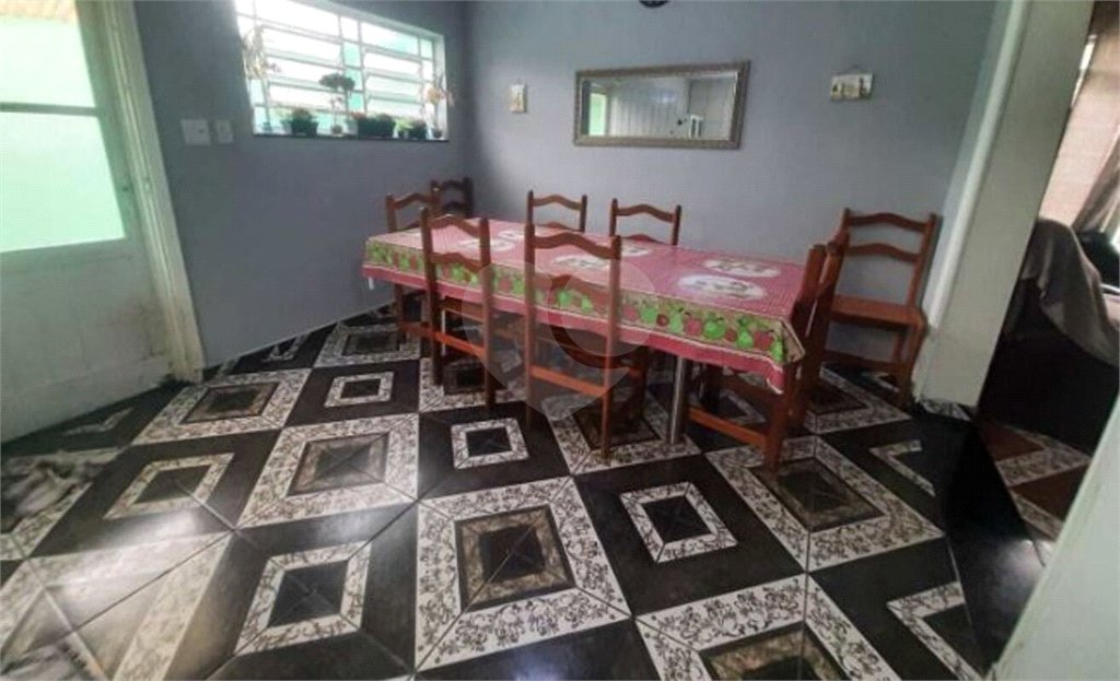 Sobrado à venda com 5 quartos, sendo 1 suíte, em Jardim Sabará, São Paulo, SP