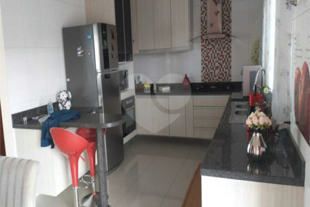 Casa para alugar com 3 quartos, sendo 1 suíte, no condomínio Portal dos Ipês, Indaiatuba - SP