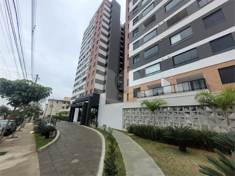 Apartamento à venda com 3 quartos, sendo 1 suíte, em Vila Espírito Santo, Sorocaba, SP