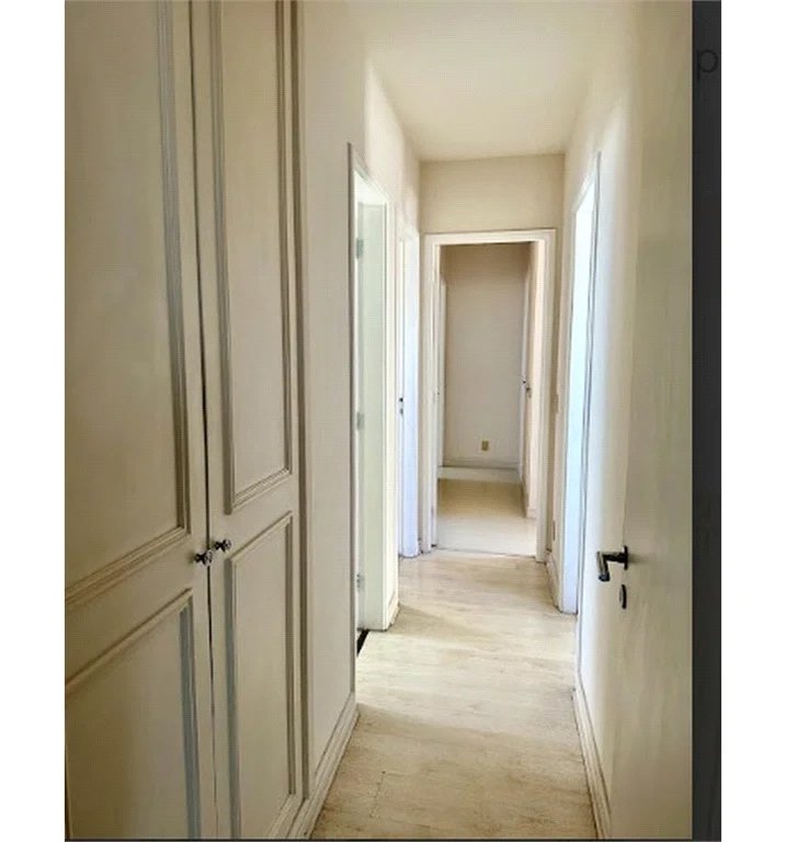 Apartamento à venda com 3 suítes em Vila Andrade, São Paulo, SP