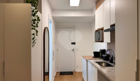 Apartamento à venda ou para alugar com 1 quarto em Indianópolis, São Paulo, SP