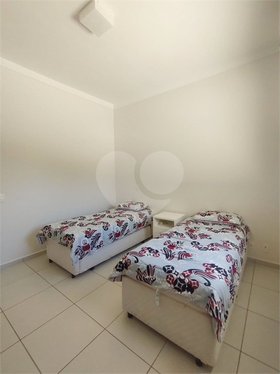 Casa à venda com 3 suítes no condomínio Villaggio Capriccio, Louveira - SP