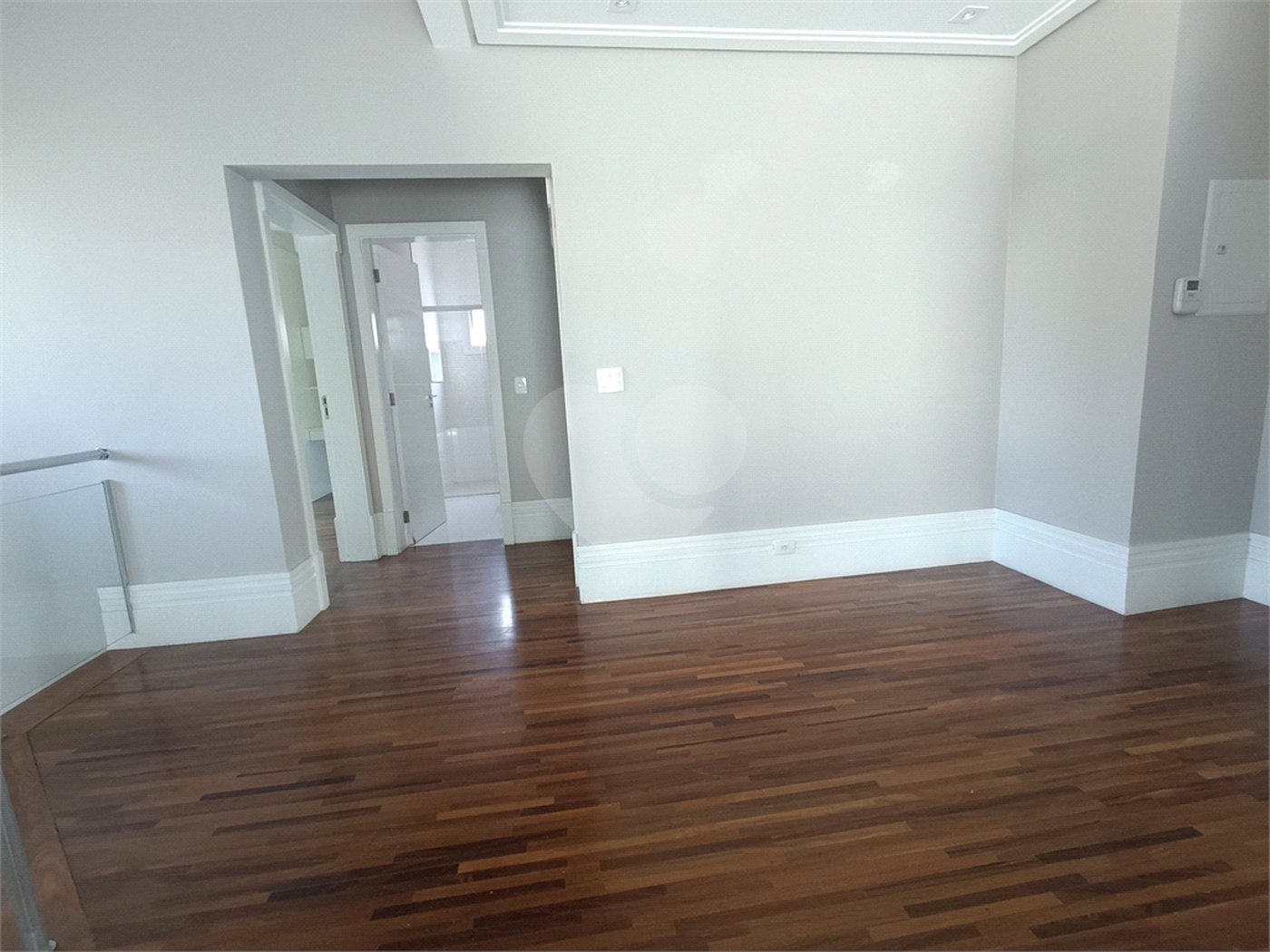 Casa à venda com 4 quartos, sendo 2 suítes, no condomínio Terras de Santa Adélia, Vargem Grande Paulista - SP