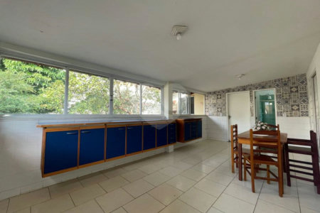 Casa à venda com 4 quartos em Santa Cruz, Rio de Janeiro, RJ