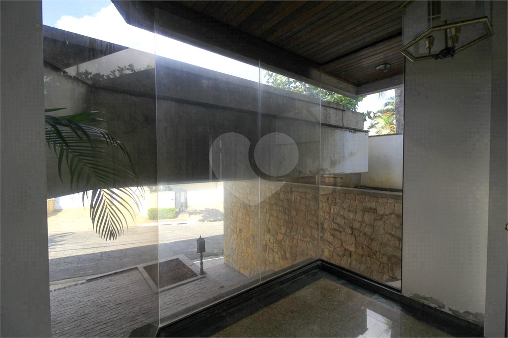 Casa à venda com 5 quartos, sendo 3 suítes, em Jardim São Bento, São Paulo, SP