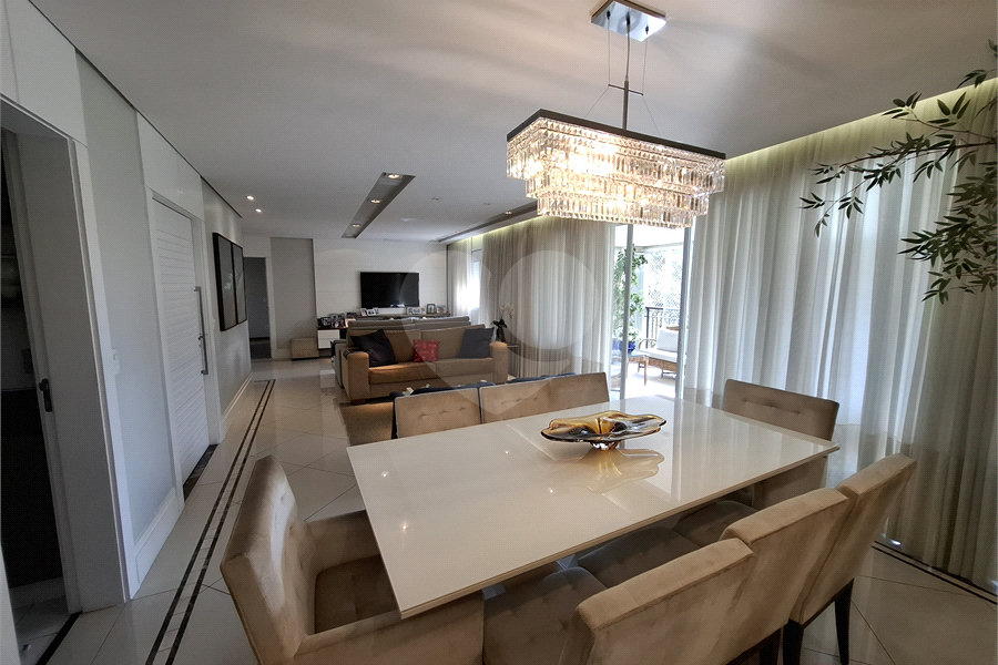 Apartamento à venda com 3 suítes em Santana, São Paulo, SP