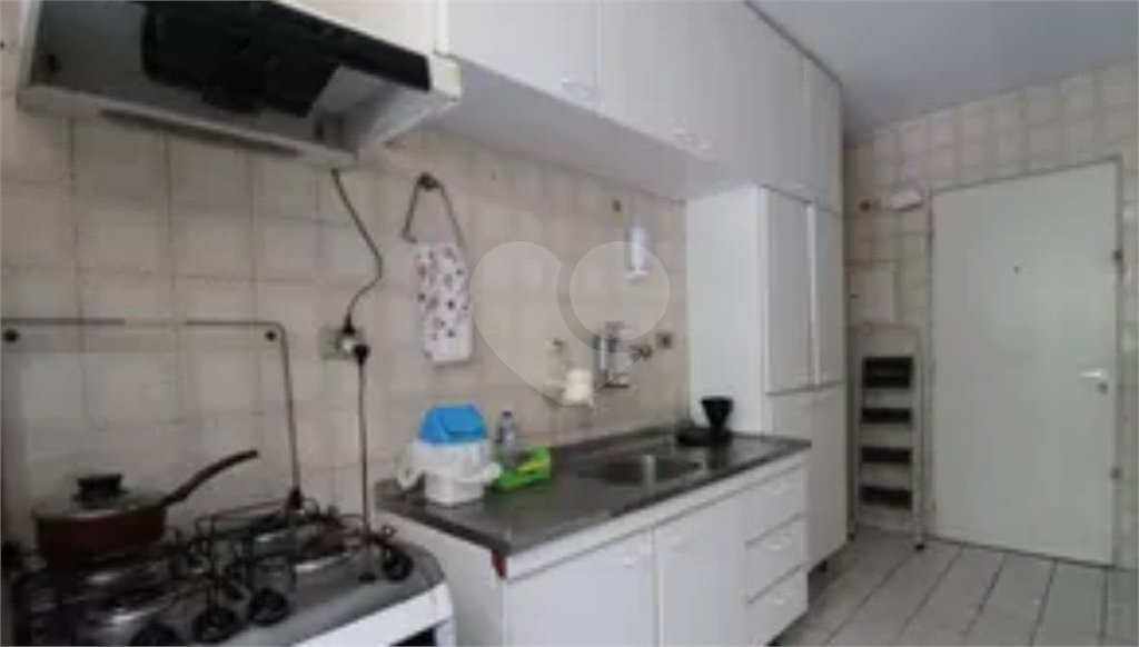 Apartamento à venda com 4 quartos, sendo 1 suíte, em Santo Amaro, São Paulo, SP
