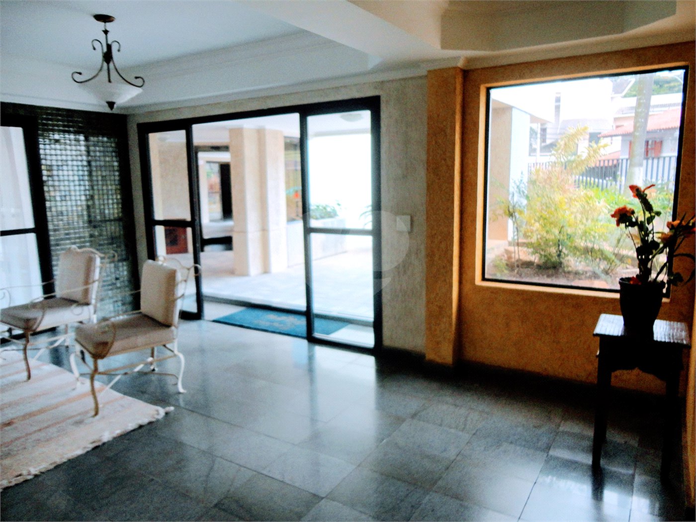 Apartamento à venda com 3 suítes no Centro, Vinhedo, SP