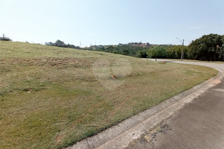 Terreno à venda no condomínio Campo de Toscana, Vinhedo - SP
