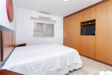 Casa à venda com 3 quartos em Ipiranga, São Paulo, SP