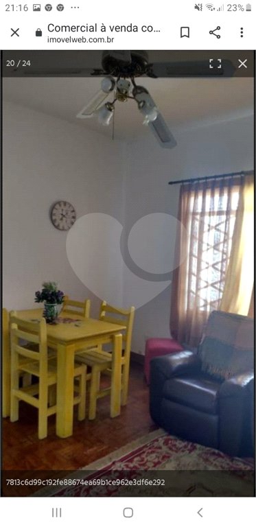 Casa à venda com 3 quartos, sendo 1 suíte,  no Centro, Poá, SP