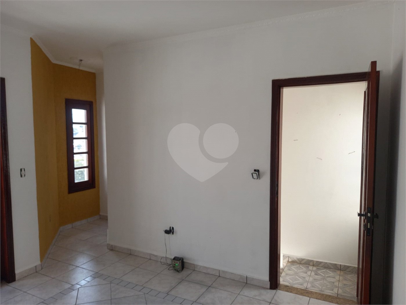 Casa à venda com 3 quartos, sendo 1 suíte, em Cidade Jardim, Sorocaba, SP