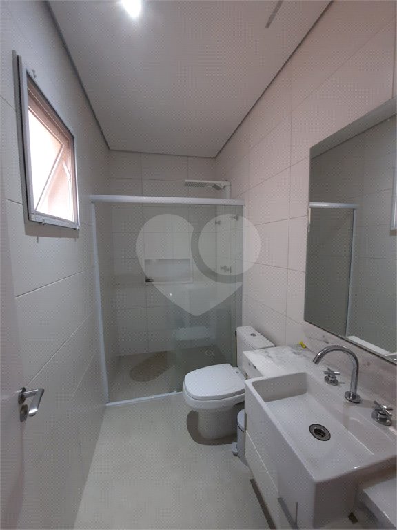 Casa à venda com 3 suítes no condomínio Ecovillagio, São Roque - SP