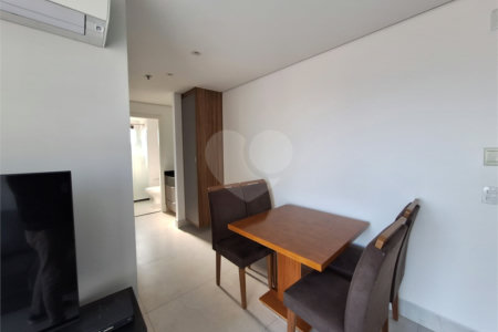 Apartamento para alugar com 2 quartos em Vila Olímpia, São Paulo, SP