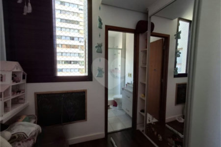 Apartamento à venda com 2 suítes em Indianópolis, São Paulo, SP