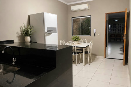 Casa à venda com 4 quartos, sendo 1 suíte,  em Vila Nova, Três Lagoas, MS