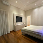 Casa à venda com 4 suítes no condomínio Halvétia Country Residencial, Indaiatuba - SP