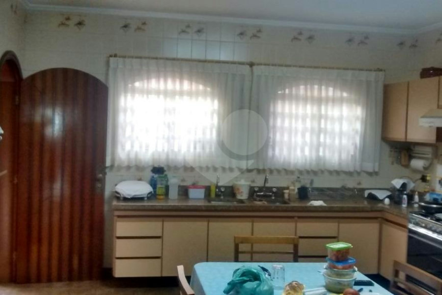 Casa à venda com 4 quartos, sendo 2 suítes,  em Vila Guilherme, São Paulo, SP