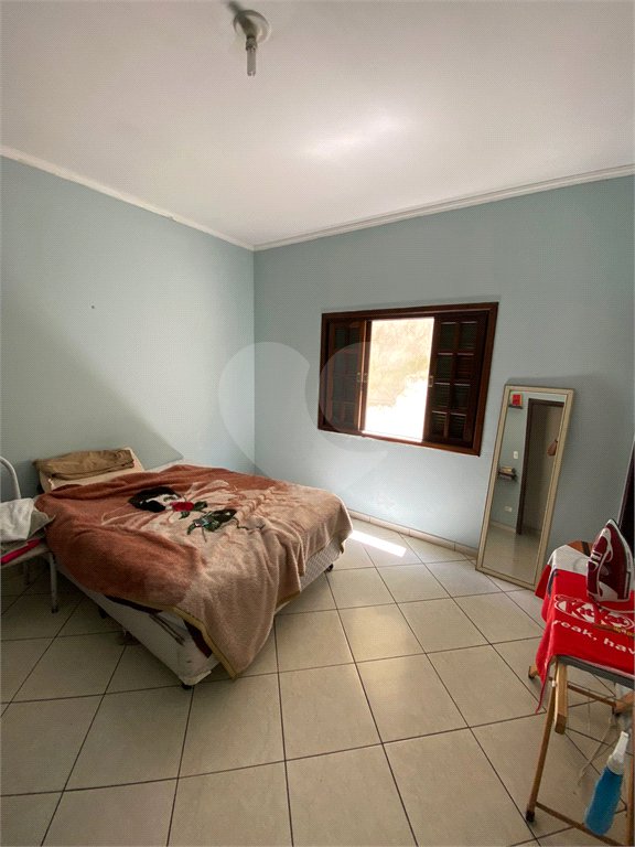 Sobrado à venda com 5 suítes em Jardim dos Ipês, Suzano, SP