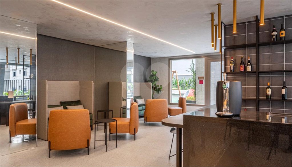 Apartamento à venda com 3 quartos, sendo 1 suíte, em Indianópolis, São Paulo, SP
