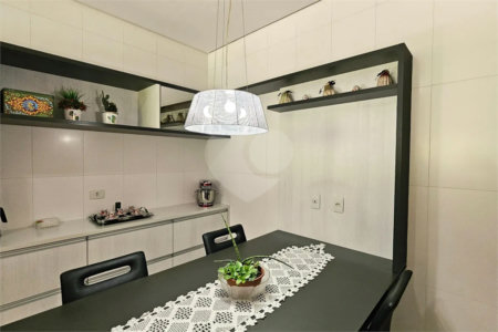 Casa à venda com 5 suítes no condomínio Capital Ville 2, Jundiaí - SP