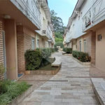 Casa à venda com 3 quartos, sendo 1 suíte, no condomínio Jardim das Palmas, São Paulo - SP