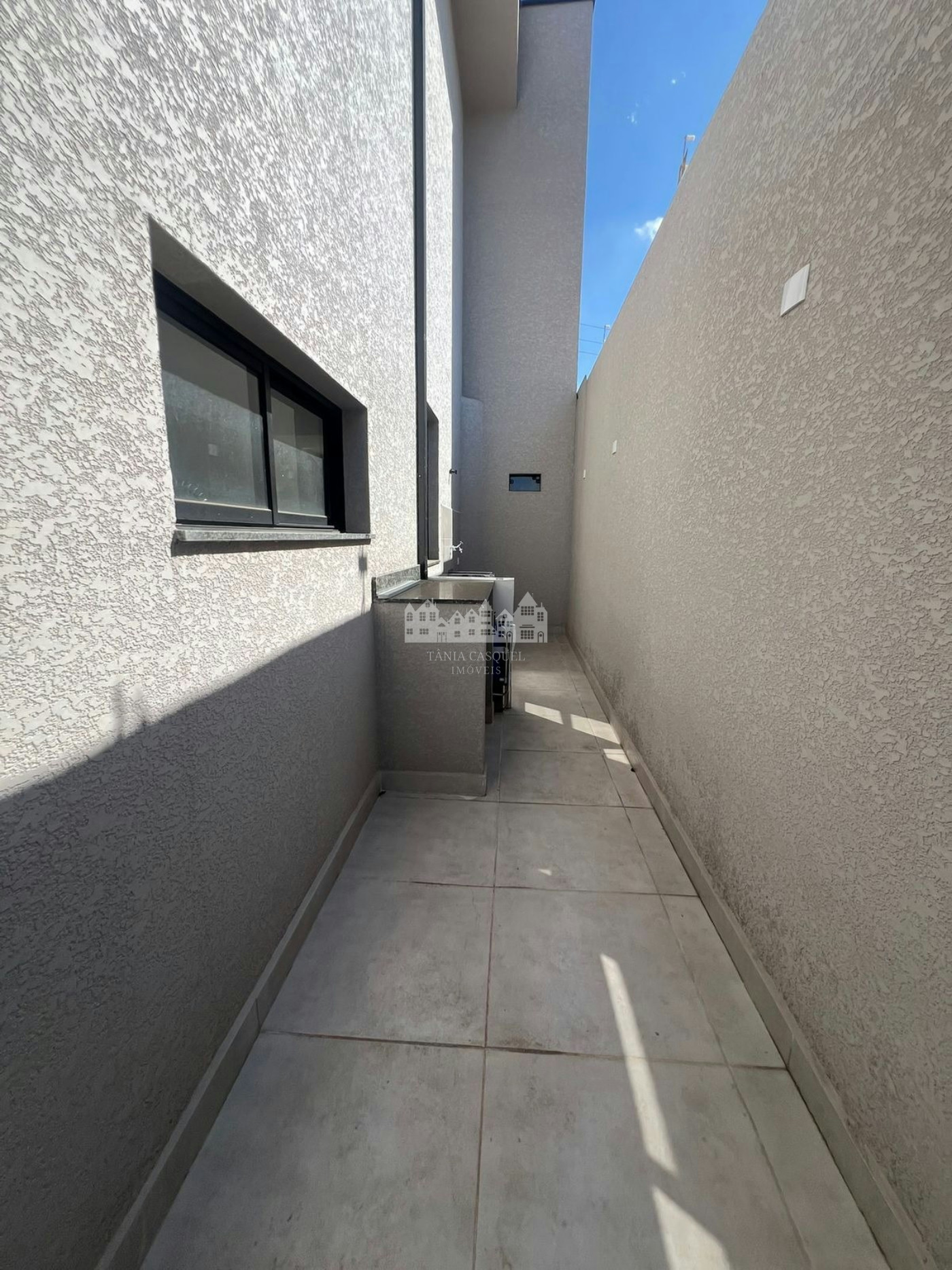 Casa à venda com 2 suítes em Jardim das Cerejeiras, Atibaia, SP