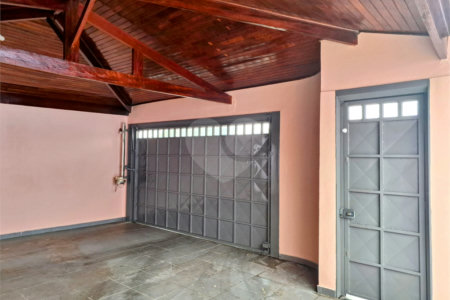 Casa à venda com 3 quartos, sendo 1 suíte, em Parque Residencial Cândido Portinari, Ribeirão Preto, SP