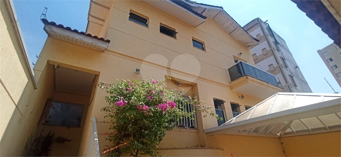 Sobrado à venda com 3 suítes em Vila Mazzei, São Paulo, SP