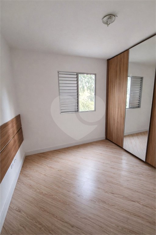 Apartamento à venda com 3 quartos em Jardim Caiapiá, Cotia, SP