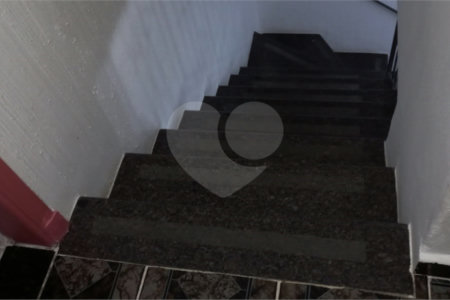 Sobrado à venda com 3 quartos em Água Fria, São Paulo, SP