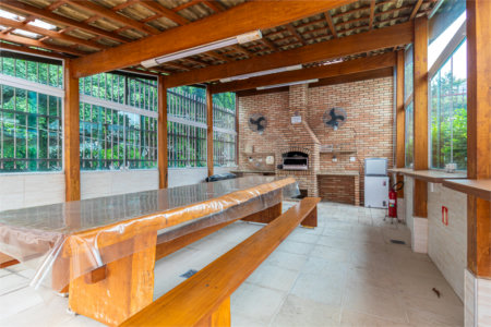 Apartamento à venda ou para alugar com 2 quartos em Chácara Santo Antônio, São Paulo, SP