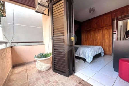 Sobrado à venda ou para alugar com 3 quartos, sendo 1 suíte,  em Jardim Maria Helena, Guarulhos, SP