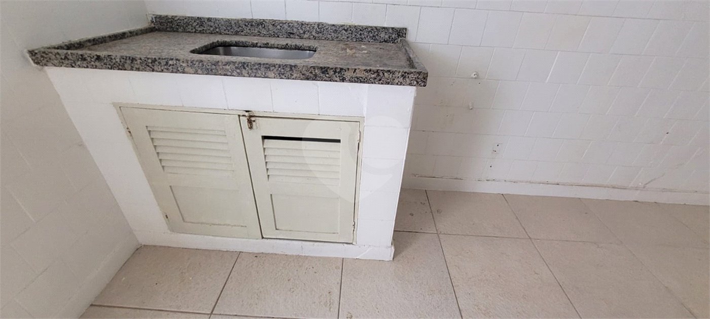 Apartamento à venda com 2 quartos em Aclimação, São Paulo, SP