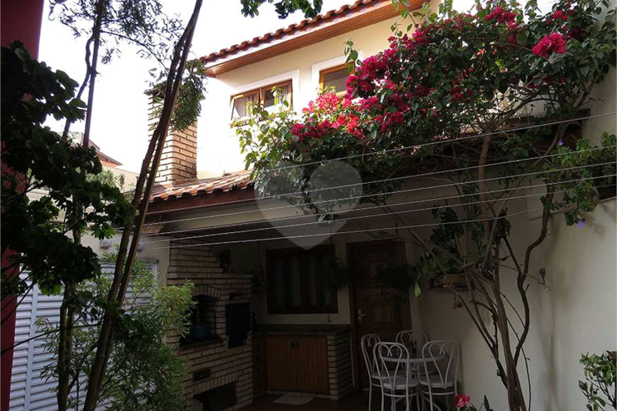 Sobrado à venda com 4 quartos, sendo 1 suíte, em Santana, São Paulo, SP