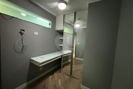 Casa à venda com 3 quartos, sendo 1 suíte,  em Jardim Santa Mena, Guarulhos, SP