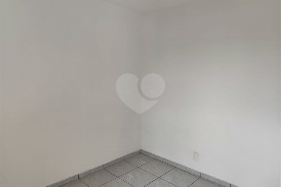 Apartamento à venda com 2 quartos em Jardim Íris, São Paulo, SP