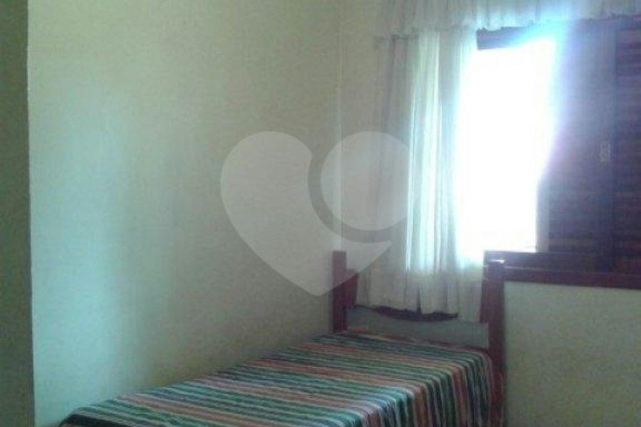 Sobrado à venda com 3 quartos, sendo 1 suíte, em Palmas do Tremembé, São Paulo, SP