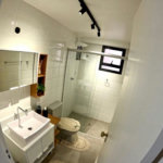 Apartamento com 2 dormitórios à venda, 78 m² por R$ 420.000,00 - Vila Júlia - Guarujá/SP